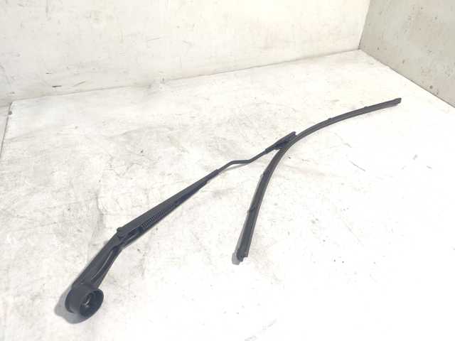 Рычаг стеклоочистителя DT1117526AC FORD