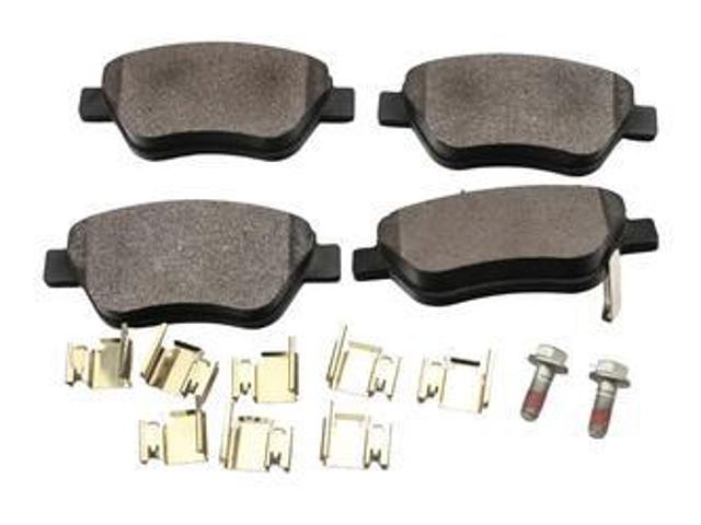 Колодки тормозные передние дисковые FT29565 FAST