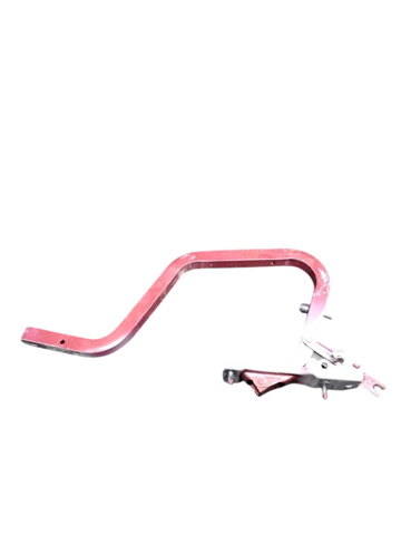 Петля багажника GHK152710E MAZDA