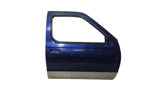 Пассажирская передняя дверь H0100VK9MM NISSAN
