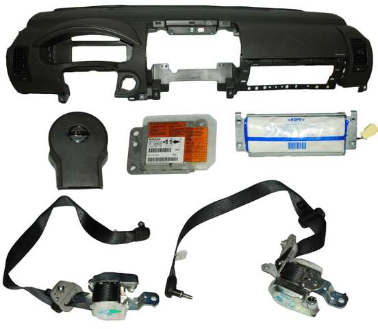 Ремень безопасности передний правый H6884EB31B NISSAN