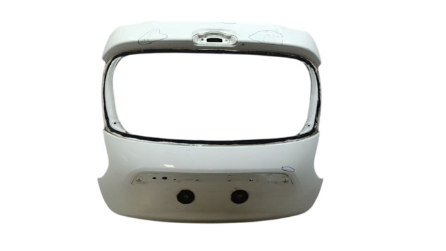Дверь задняя багажная K01001KAAE NISSAN