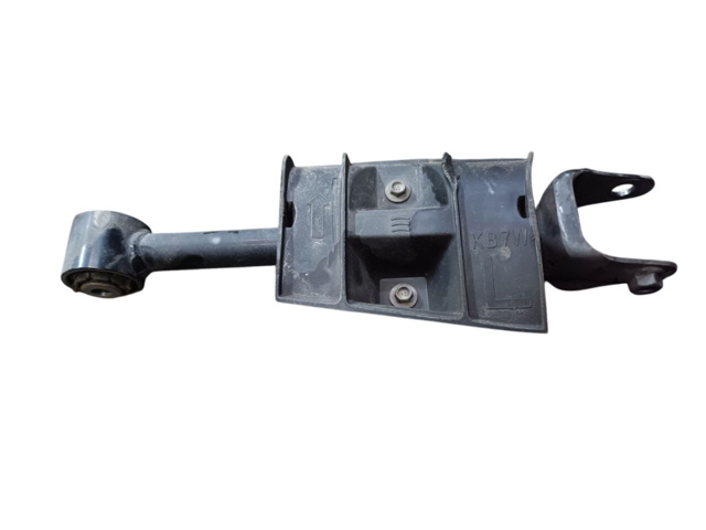 Балансир задний левый KB7W28550 MAZDA