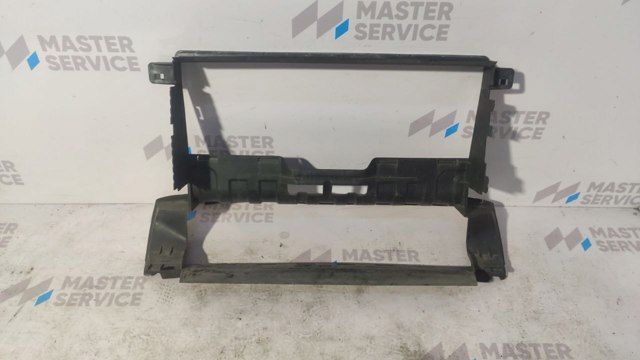Воздуховоды системы охлаждения двигателя LR000886 LAND ROVER