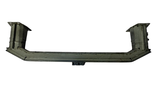Усилитель переднего бампера  LR005532 LAND ROVER