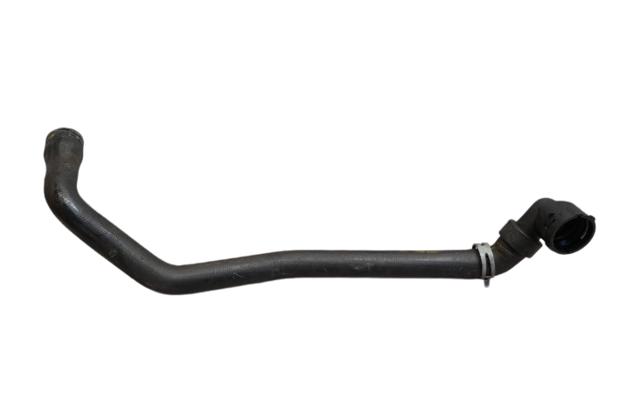 Патрубок системы охлаждения LR006135 LAND ROVER