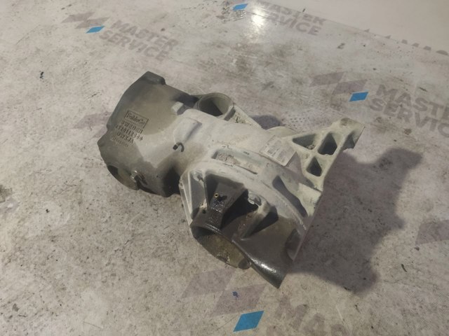 Дифференциал задний LR023933 LAND ROVER