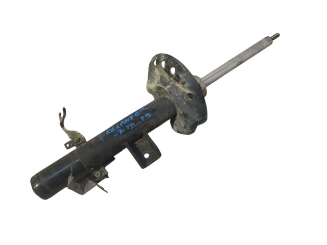 Стойка задняя правая LR031668 LAND ROVER