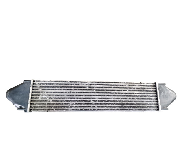Интеркулер LR031925 LAND ROVER