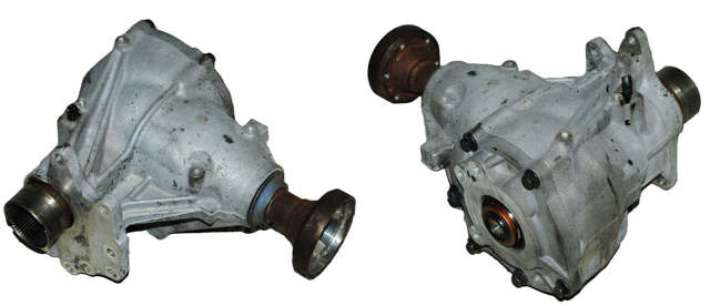 Раздатка (коробка раздаточная) LR040657 LAND ROVER