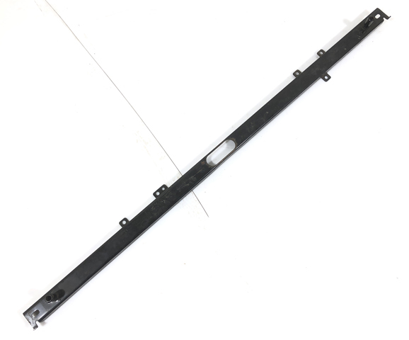 Балка радиатора верхняя LR044300 LAND ROVER