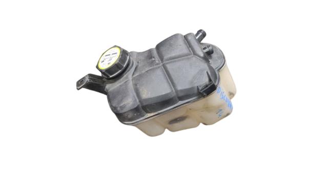 Водяной бачок системы охлаждения LR060349 LAND ROVER