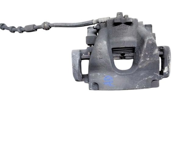 Суппорт тормозной, передний, правый LR061369 LAND ROVER