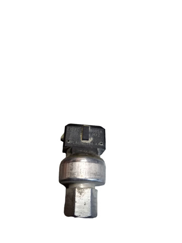 LAND ROVER LR086926 в наличии Николаев
