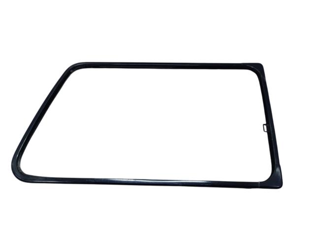 Стекло багажного отсека, левое MB662791 MITSUBISHI