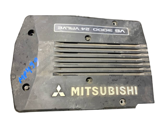 Накладка двигуна декоративна 3.0mpi 24v mitsubishi pajero sport 99-09 MD339615