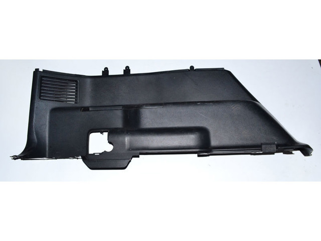 Облицовка багажного отсека, левая MN148009HA MITSUBISHI