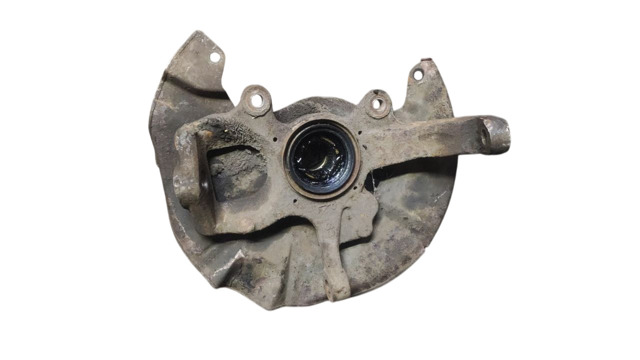 Цапфа - поворотный кулак передний, левый MR113892 MITSUBISHI
