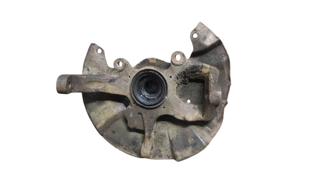 Кулак поворотный передний правый MR113893 MITSUBISHI