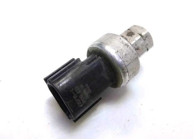 Клапан давления кондиционера MR306627 MITSUBISHI