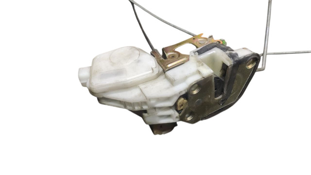 Замок передней пассажирской двери MR512224 MITSUBISHI