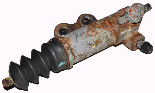MR980832 MITSUBISHI Цилиндр сцепления рабочий купить в Ирпень
