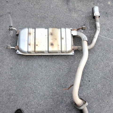Выхлопная труба PE1740100A MAZDA
