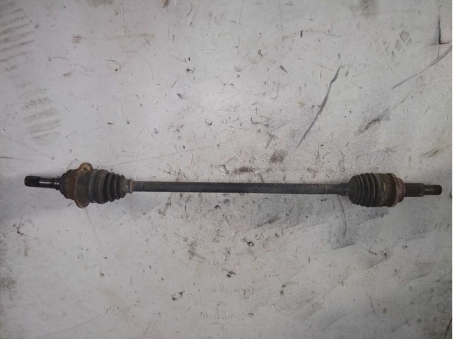 Полуось задняя, правая RTA12550XB MAZDA