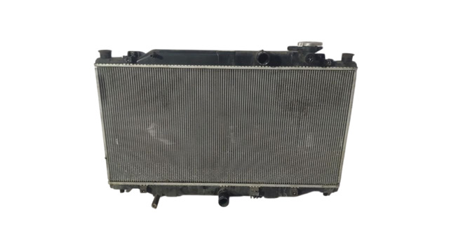 Радиатор SH1215200 MAZDA