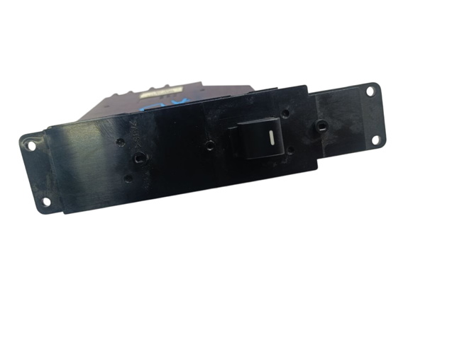 Кнопка подъемника переднего правого стекла YUD501960 LAND ROVER