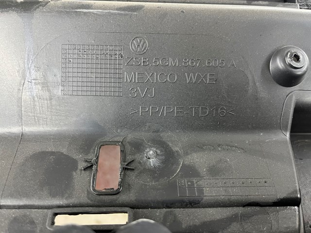 VAG 5GM867605A Обшивка (облицовка) крышки багажника (двери 3/5-й задней) в наличии Винница