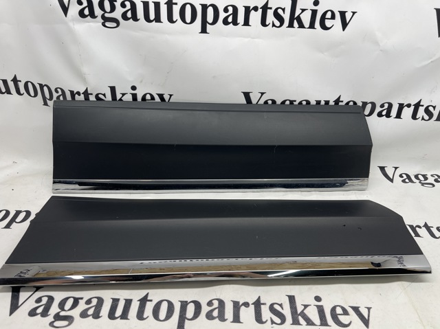 Молдинг двери задней левой нижний 2GA854949AARYP VAG