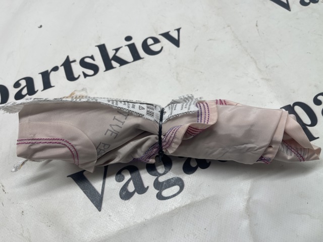 Подушка Айрбег спинки сидения правого 4J3880242E VAG