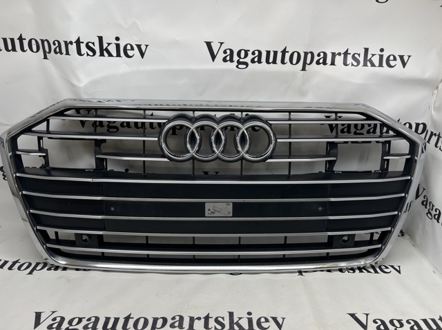 Облицовка радиатора 4K0853651CRU6 VAG