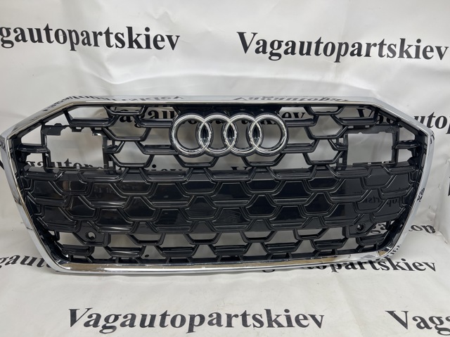 Облицовка радиатора 4K0853651RRN4 VAG