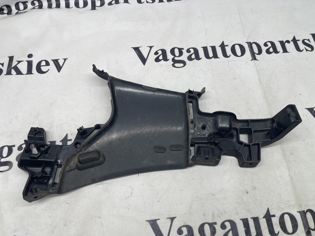 4KE1217639B9 VAG Воздуховод тормозного диска левый купить в Николаев