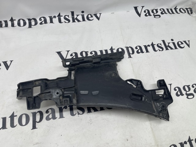 Воздуховод тормозного диска, левый 4KE1217639B9 VAG