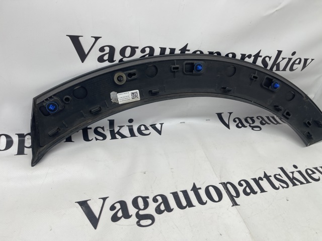 VAG 4KE853818AGRU Расширитель (накладка) арки заднего крыла правый в наличии Павлоград