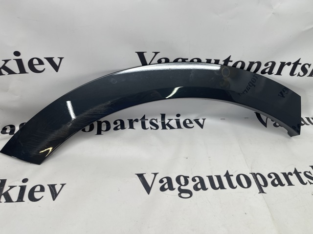 VAG 4KE853818AGRU Расширитель (накладка) арки заднего крыла правый в наличии Житомир