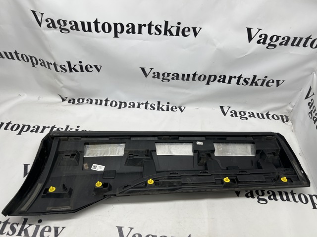 4KE853970AGRU Молдинг двери задней правой нижний купить Николаев