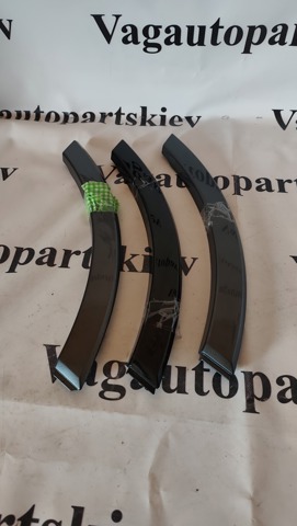 4M0854820HGRU Молдинг двери задней правой купить Ирпень