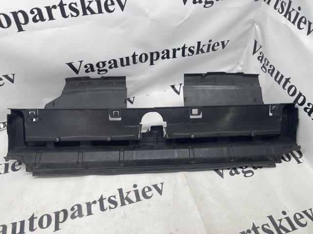 VAG 4M8121285AQ в наличии Запорожье