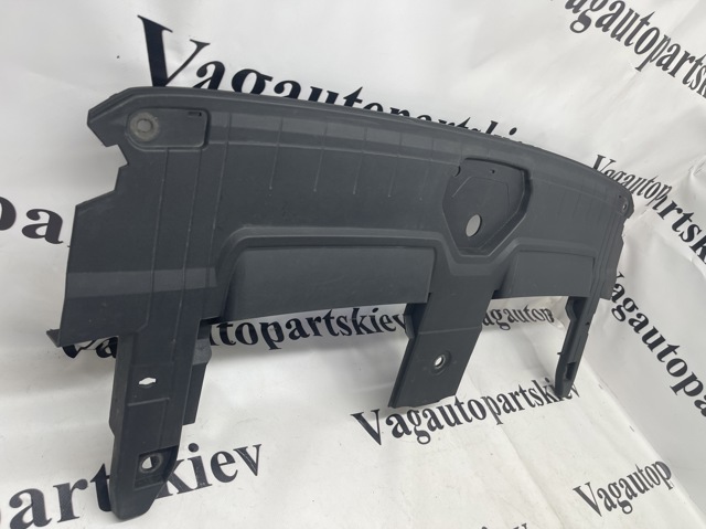VAG 4M8807081 Накладка передней панели (суппорта радиатора) верхняя в наличии Ирпень