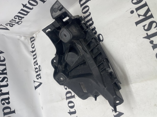 4M8807393B VAG купить в Полтава