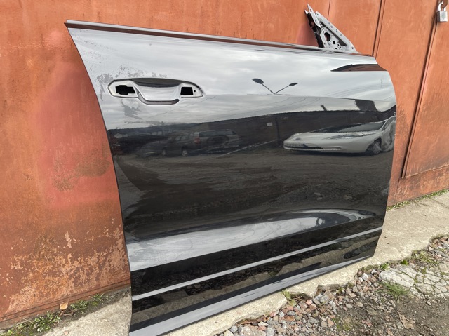 4M8831052C VAG Дверь передняя правая купить в Украина