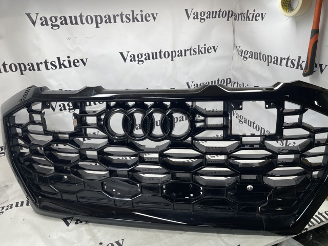 4M8853651BLALZ Решетка радиатора купить Житомир