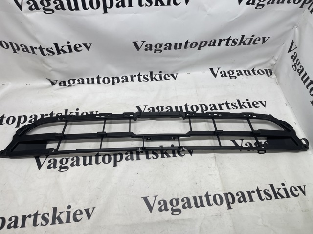 Кронштейн решетки радиатора 4N08076839B9 VAG