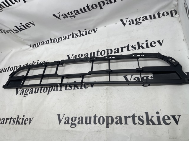 VAG 4N08076839B9 Кронштейн решетки радиатора в наличии Днепр