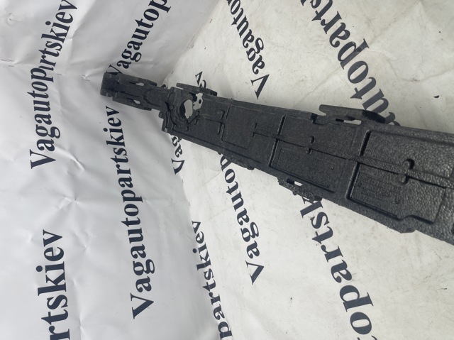 Наполнитель бампера переднего 4N0807694D VAG