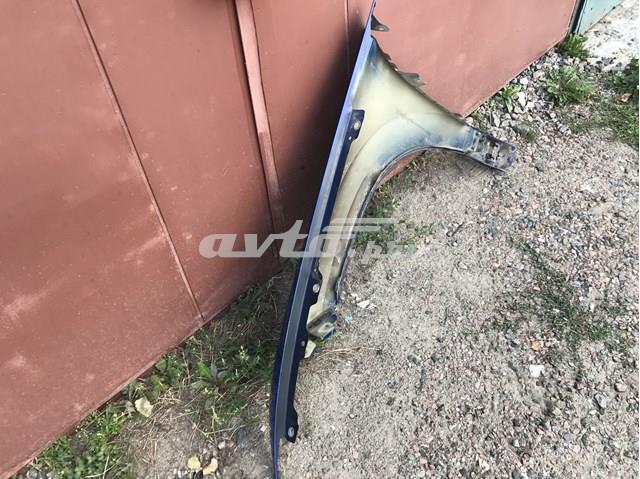575821106A Крыло переднее правое купить Киев